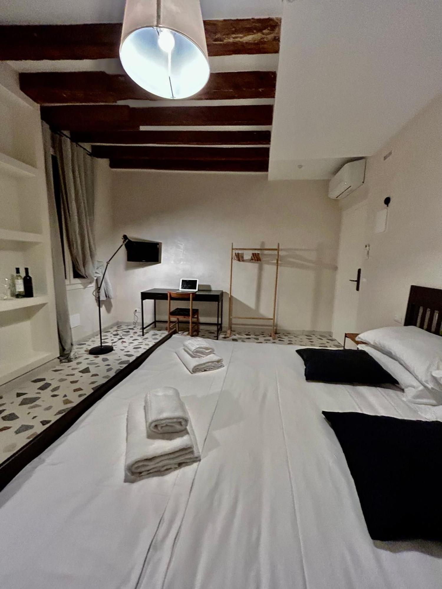 Farini Suites Wi-Fi Veneza Exterior foto