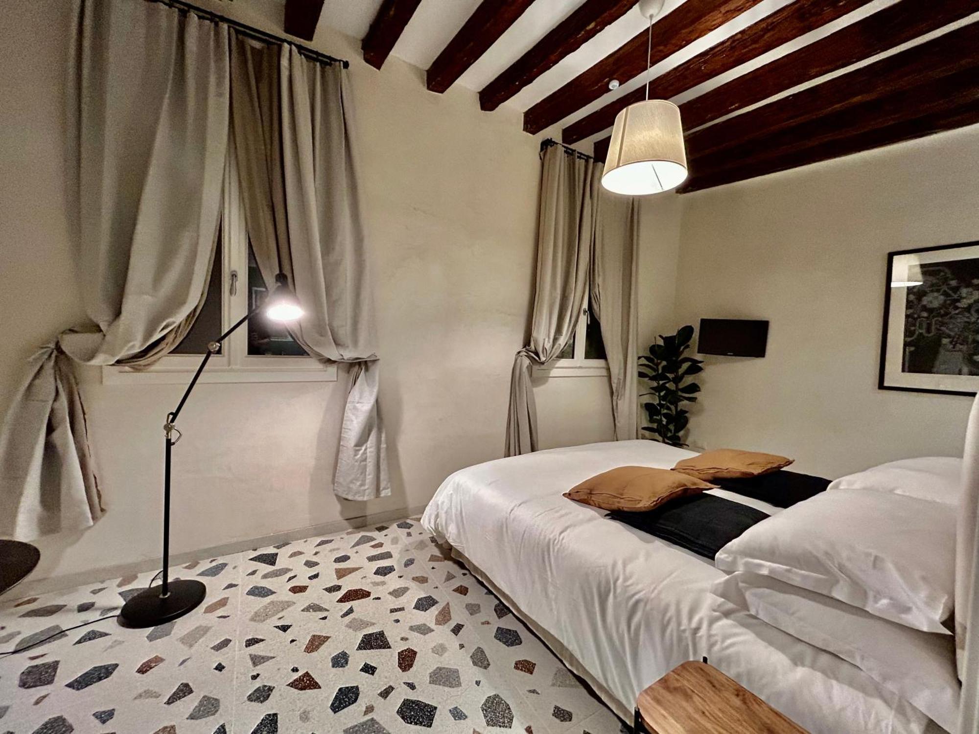 Farini Suites Wi-Fi Veneza Exterior foto